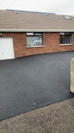 tarmac resealing by Thornberry property maintenance